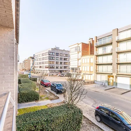 Apartment In St-idesbald Near The Sea, Cleaning Included Koksijde